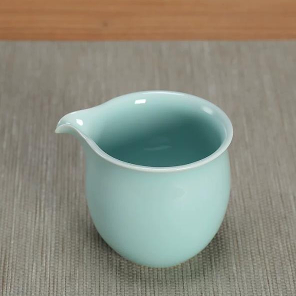 Longquan Celadon Younger Broth – Celadon Ceramic Cup Bewertung und Preis